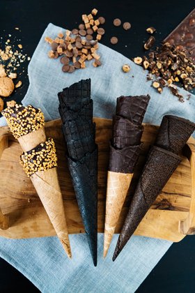 Tall Black Waffle Cone (48mm x 177mm)